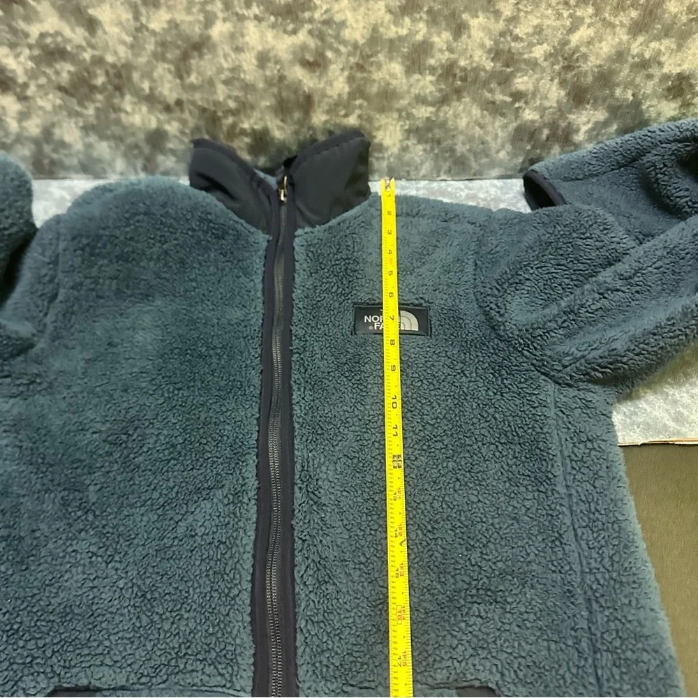 The North Face blue light  Fleece Jacket young Size XL 18-20